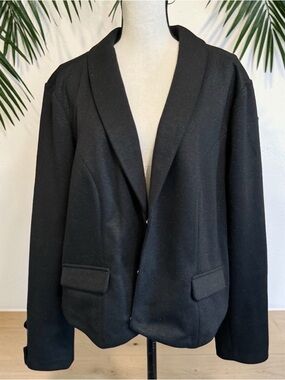 TORRID Black Sparkling Crop Blazer - Size 4 (4X)